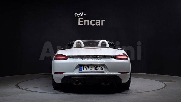 Porsche 718 2023 — 4
