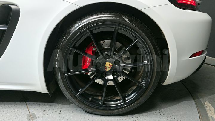 Porsche 718 2023 — 5