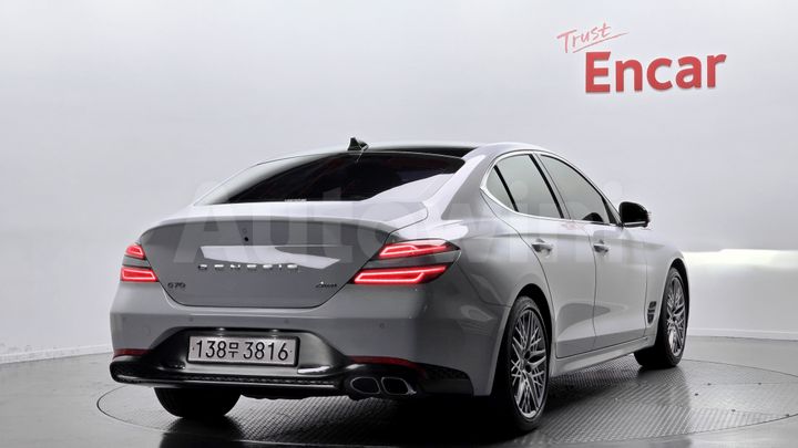 Genesis G70 2021 — 2