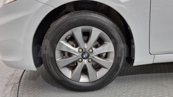 Hyundai Accent 2019 — 5