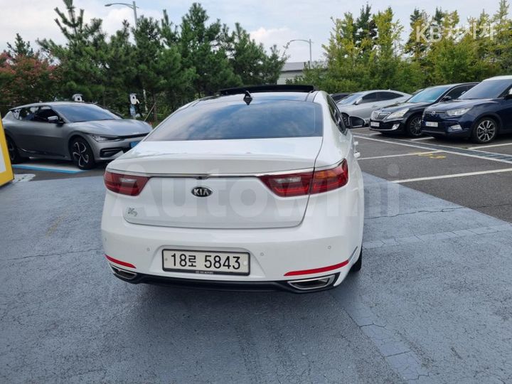 Kia K7 2017 — 3