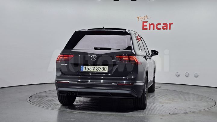 Volkswagen Tiguan 2020 — 4