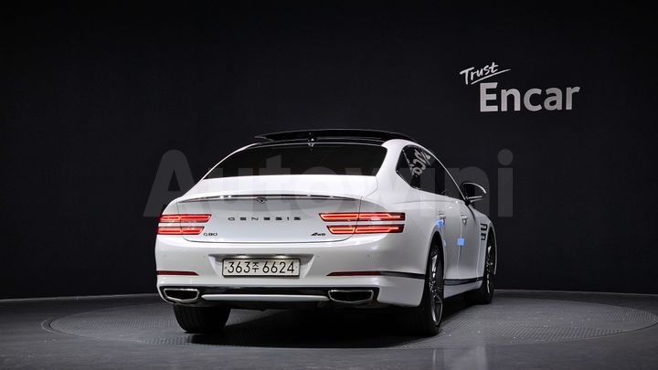 Genesis G80 2022 — 4