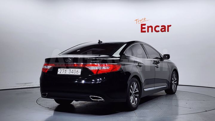 Hyundai Grandeur 2011 — 2