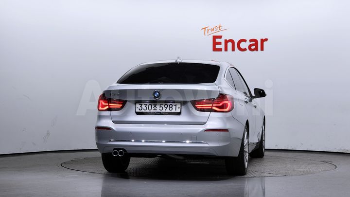 BMW 3 Series 2020 — 4