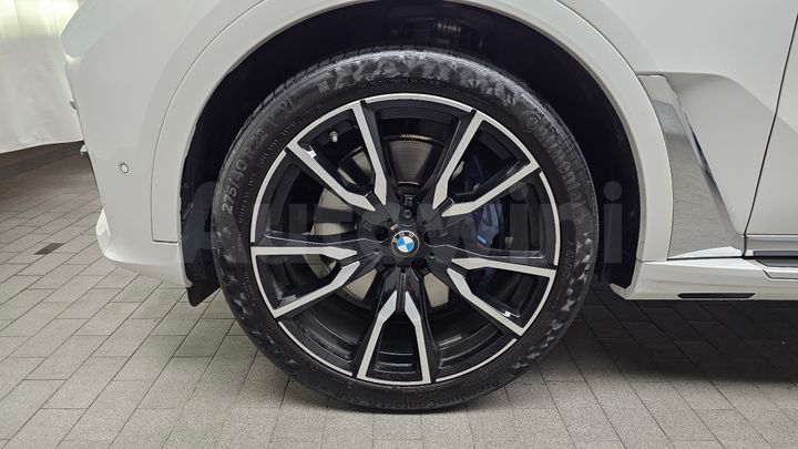 BMW X7 2021 — 5