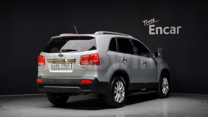 Kia Sorento 2010 — 2