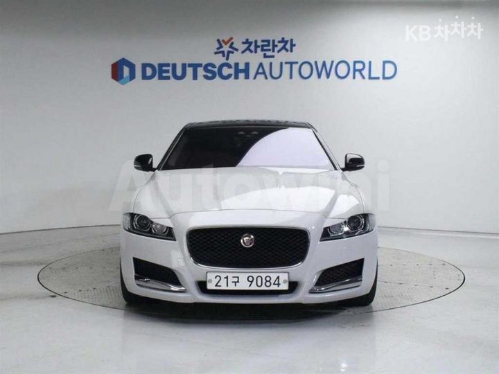 Jaguar XF 2017 — 3