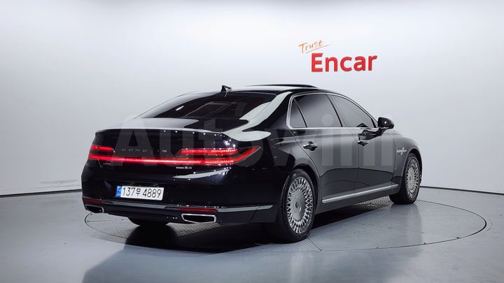 Genesis G90 2019 — 2