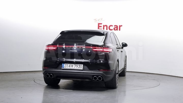 Porsche Cayenne 2022 — 4