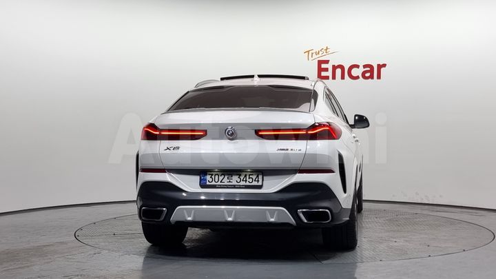 BMW X6 2022 — 4