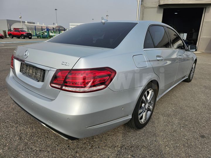 Mercedes-Benz E Class 2014 — 5