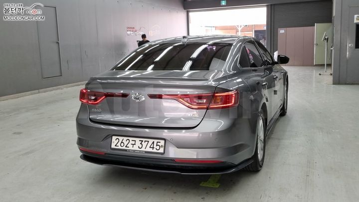 Renault SM6 2020 — 2