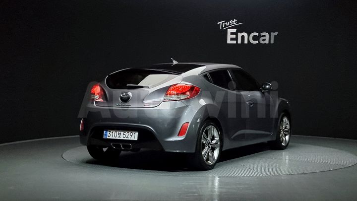 Hyundai Veloster 2012 — 2