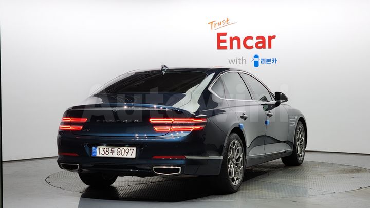 Genesis G80 2021 — 2