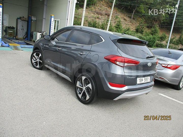 Hyundai Tucson 2017 — 4