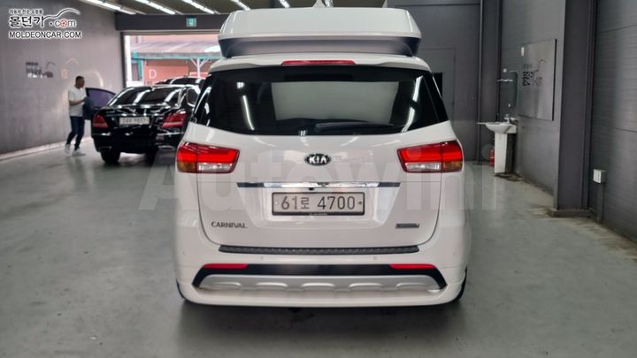 Kia Carnival 2017 — 4
