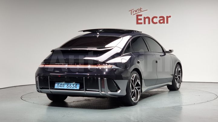 Hyundai Ioniq 2023 — 2