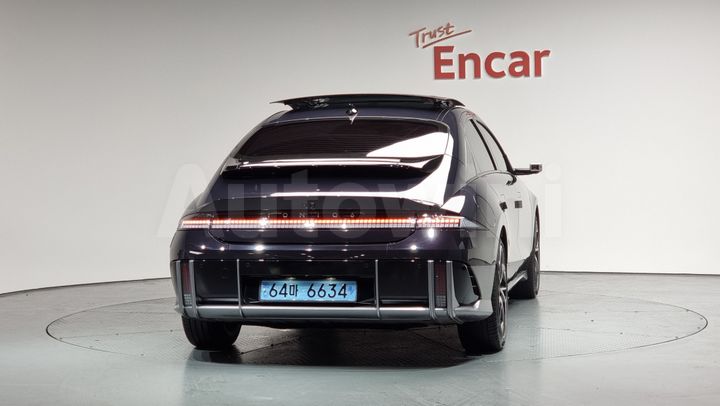 Hyundai Ioniq 2023 — 4
