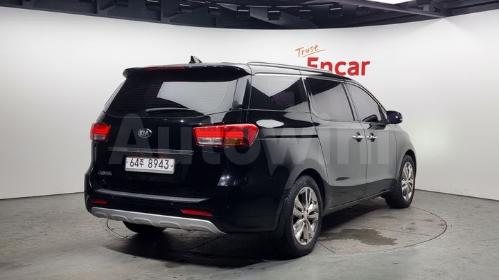 Kia Carnival 2018 — 2
