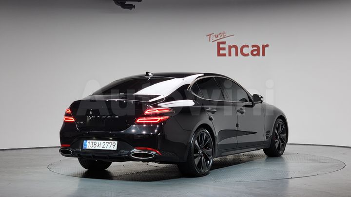 Genesis G70 2021 — 2