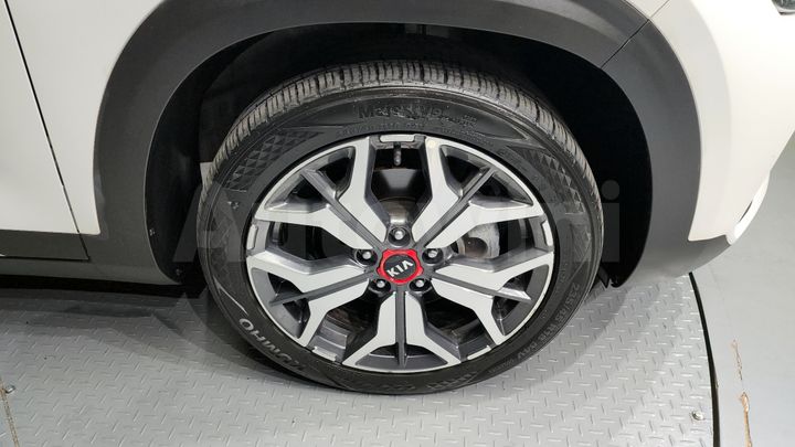 Kia Seltos 2022 — 5