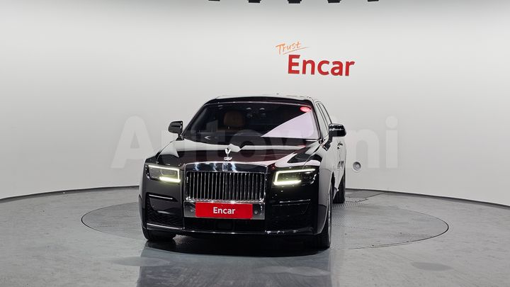 Rolls Royce Ghost 2022 — 3
