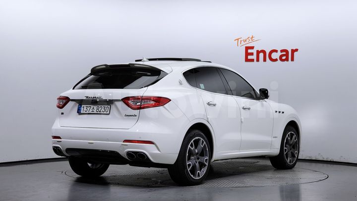 Maserati Levante 2018 — 2