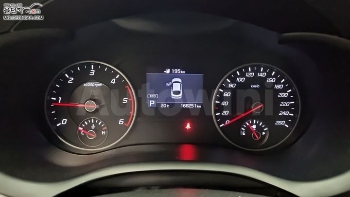 Kia Stinger 2018 — 5