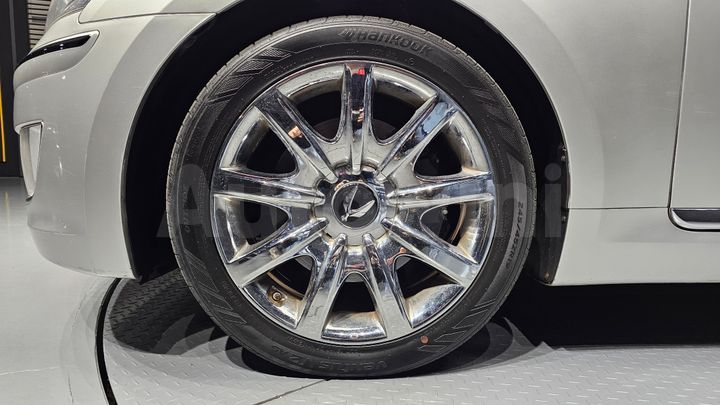 Hyundai Equus 2010 — 5