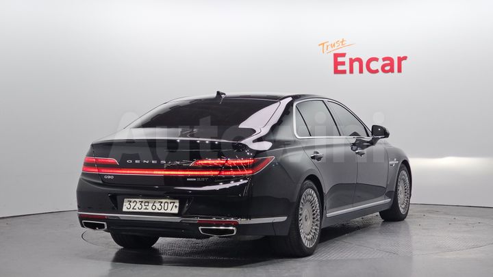 Genesis G90 2020 — 2