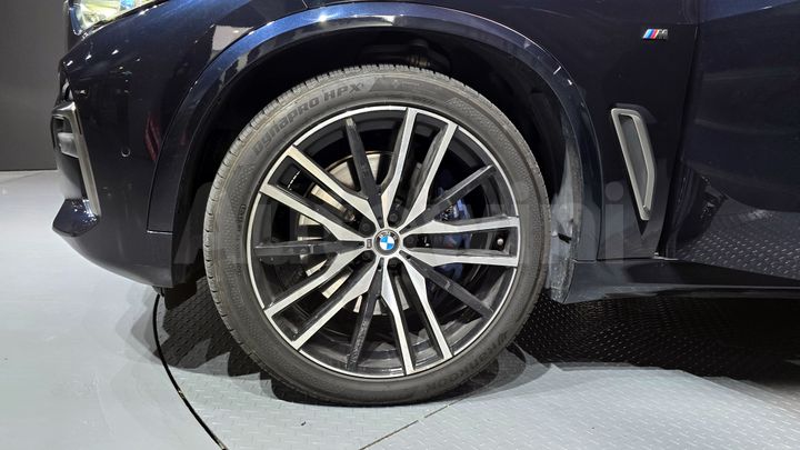 BMW X5 2021 — 5