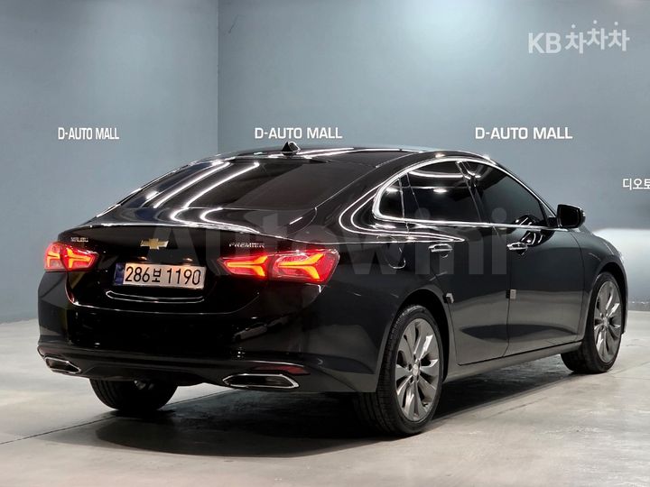 Chevrolet Malibu 2020 — 3