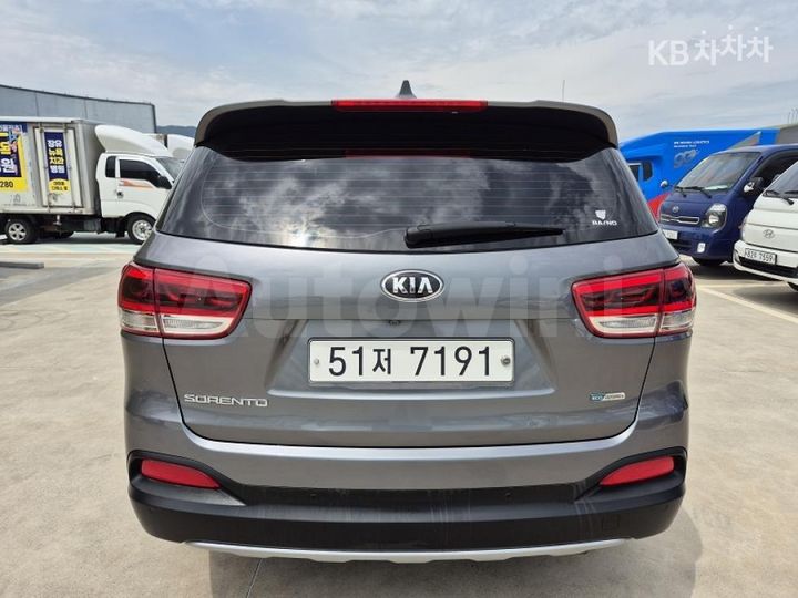 Kia Sorento 2016 — 3