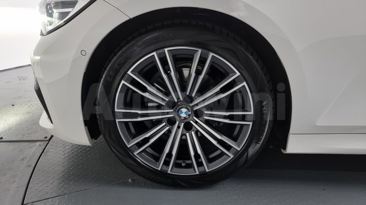 BMW 3 Series 2021 — 5