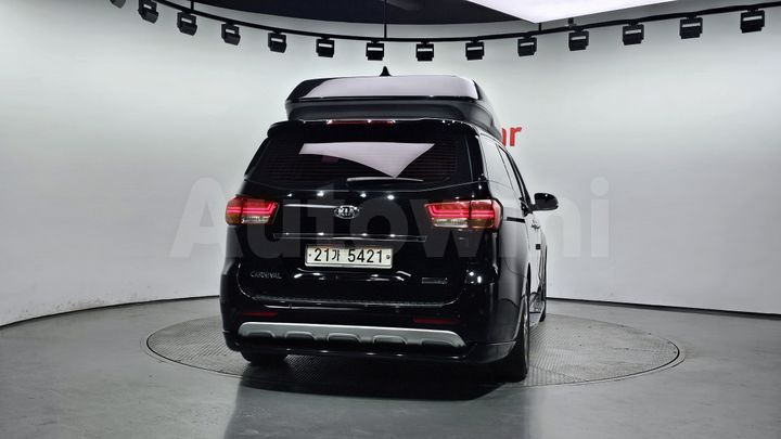 Kia Carnival 2018 — 4