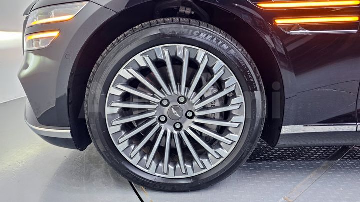 Genesis G80 2022 — 5
