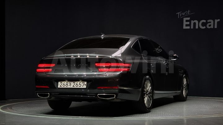 Genesis G80 2021 — 2