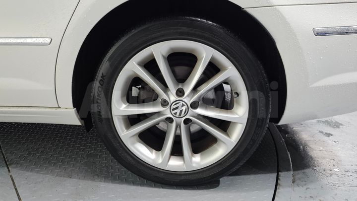 Volkswagen CC 2011 — 5