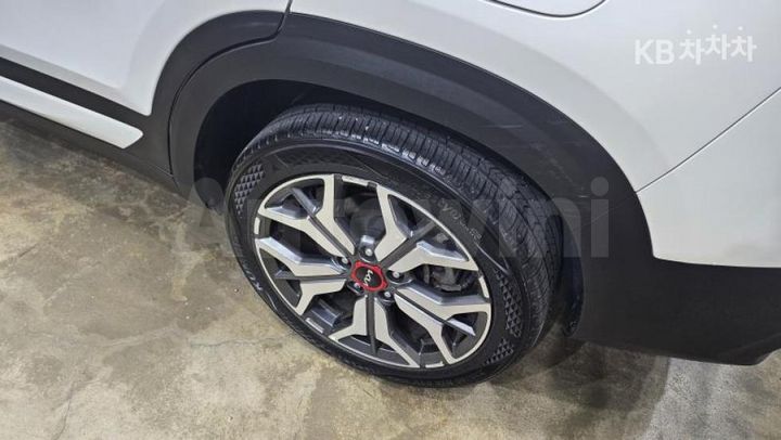 Kia Seltos 2023 — 5