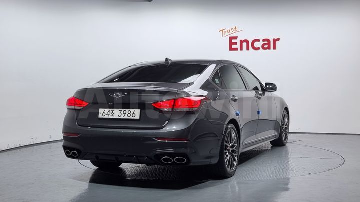 Genesis G80 2017 — 2