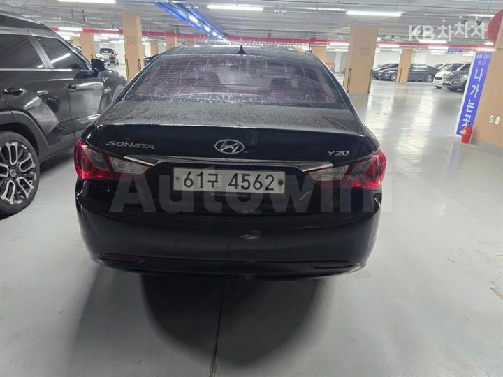 Hyundai Sonata 2012 — 4