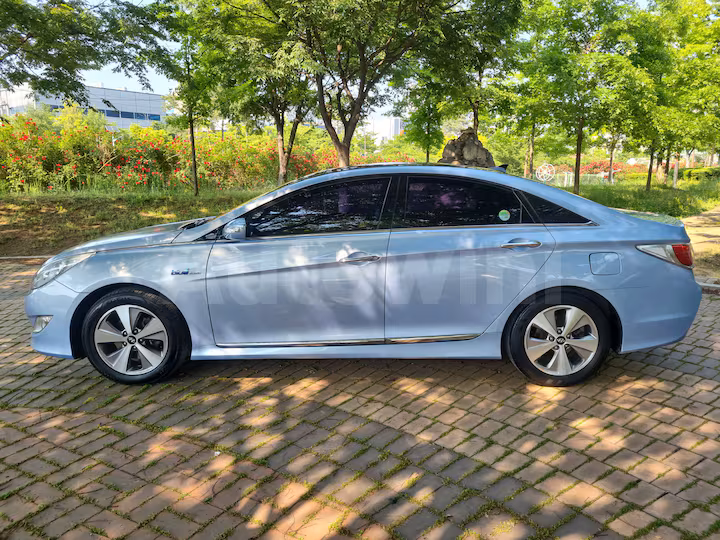 Hyundai Sonata 2012 — 2