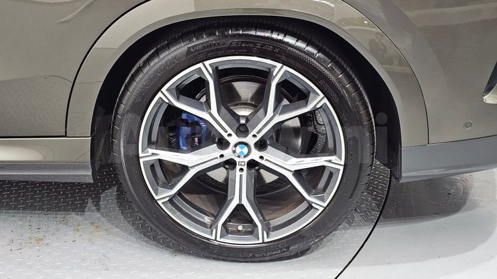 BMW X6 2023 — 5
