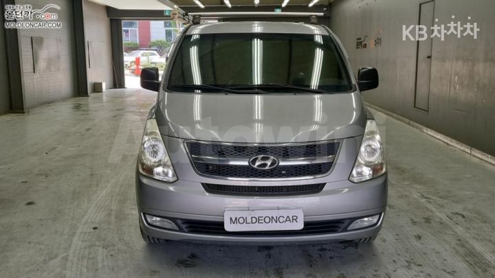 Hyundai Starex 2011 — 3