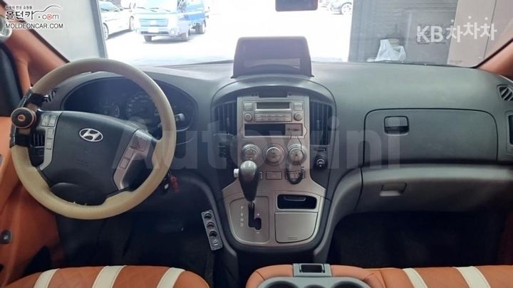 Hyundai Starex 2011 — 5
