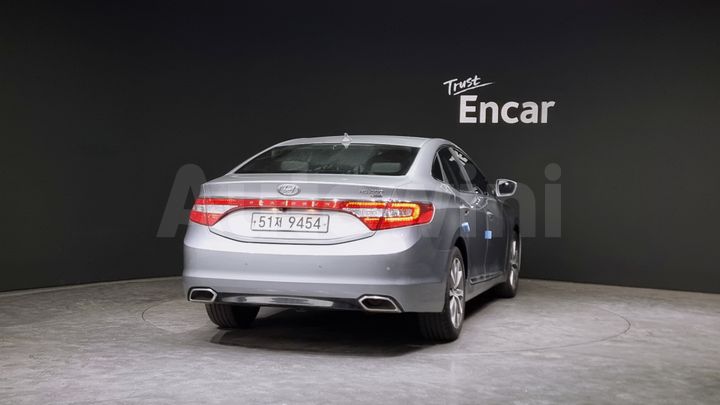 Hyundai Grandeur 2015 — 4