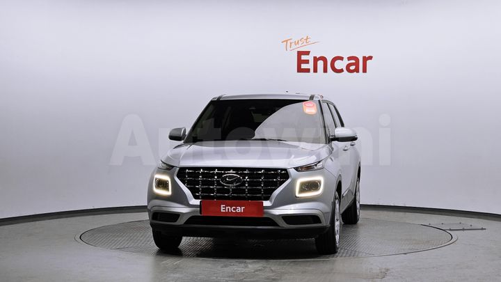 Hyundai Venue 2021 — 3