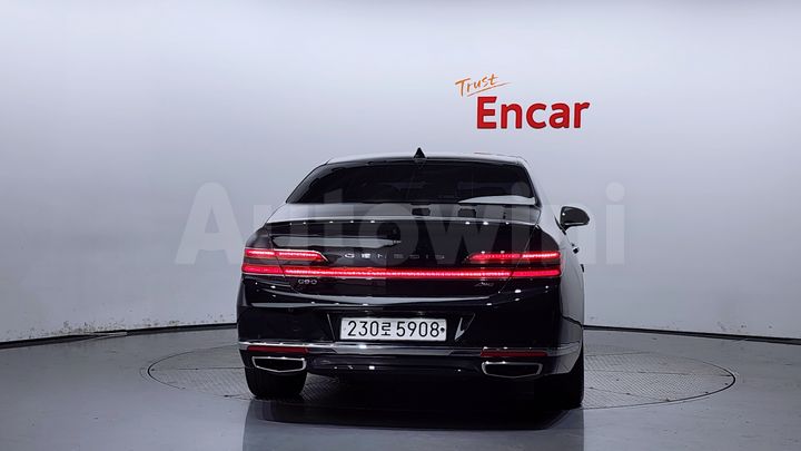 Genesis G90 2021 — 4