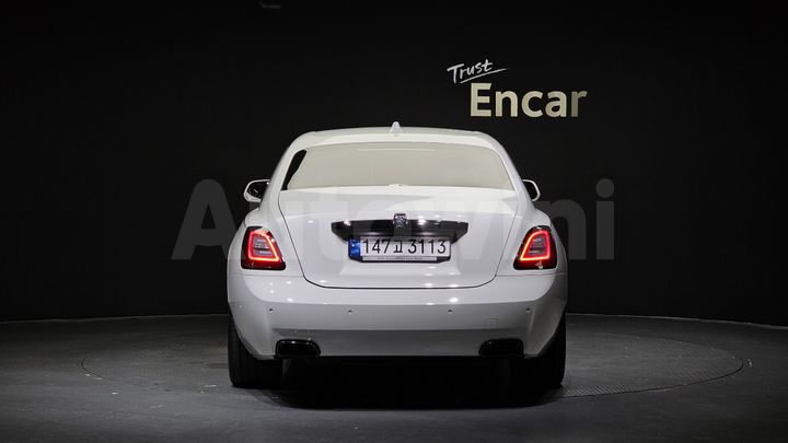 Rolls Royce Ghost 2023 — 4
